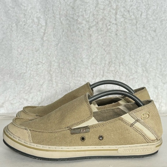 Skechers Merric Mens Sand Canvas Planted Slip On Casual Shoes Sz M 7 W 9.5 - Picture 2 of 11